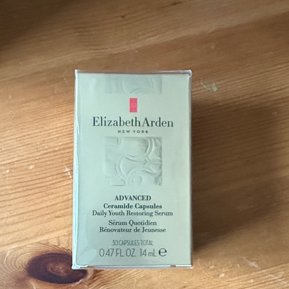 Elizabeth Arden Ceramide Capsules 30ct (New and sealed)